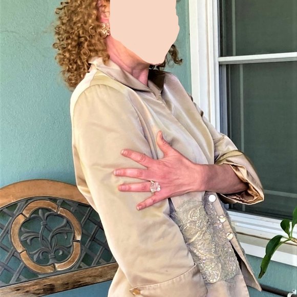 Javier Simorra Elegant, Sophisticated & Sparkly Designer Skirt Suit - Picture 8 of 16